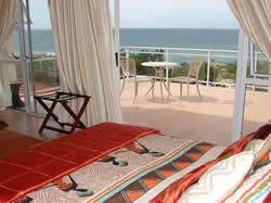 6 en-suite air-conditioned rooms and 3 of these have balconies that overlook the sea.Accommodation in Port Edward