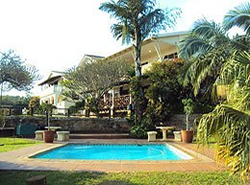 Tweni Waterfront accommodation is 